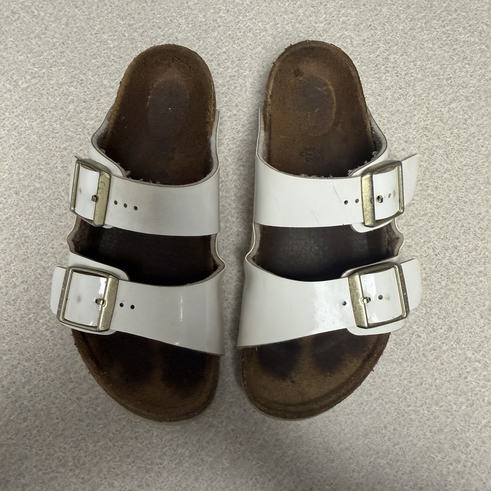 Birkenstock White euro Size 33 Sandals Youth girls Child's Size 1.5 -2 Arizona